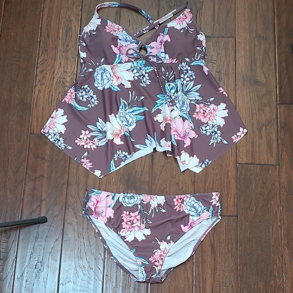 VENUS Brown with Blue & Pink Floral DesignTankini Set size 14